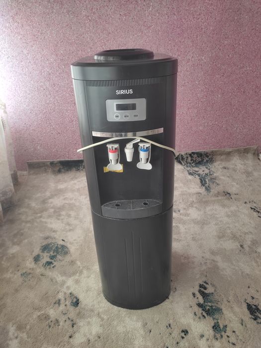 SIRIUS suv dispanserlari sotiladi