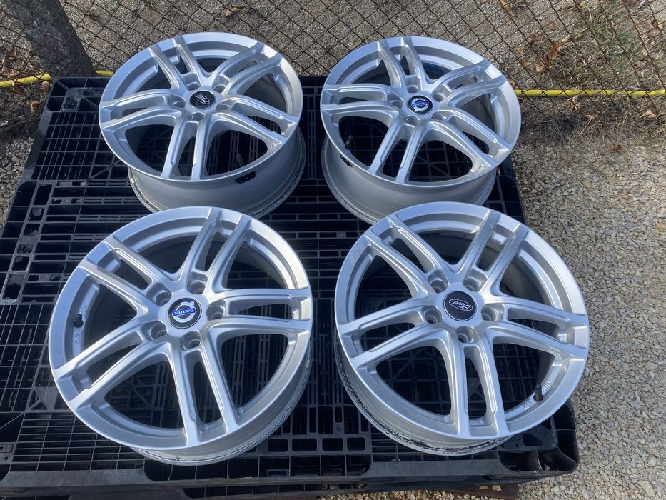 17 цола 5 х 108 мм Форд , Волво , Ford , Volvo