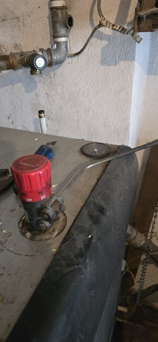 Чогунен котел въглища/дърва