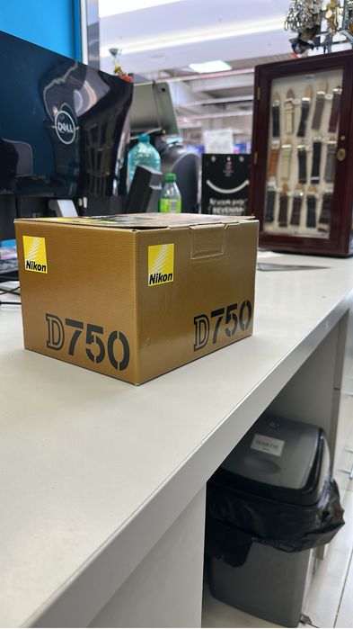 Nikon D750 45k cadre