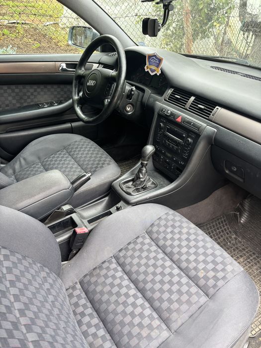 Продавам Audi A6 C5 2.4 Бензин/Газ 165 к.с