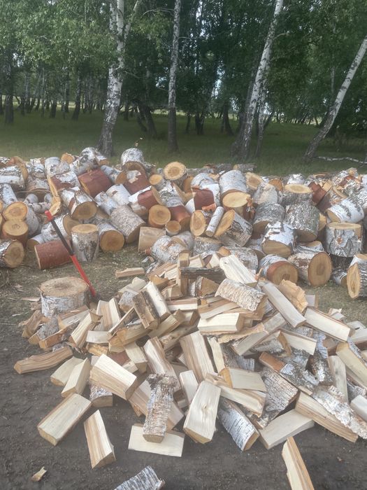 Продам колотые дрова береза кубами