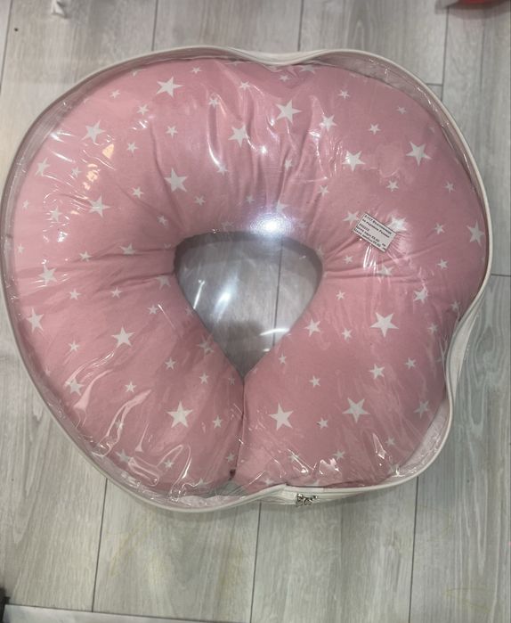 Възглавница за кърмене