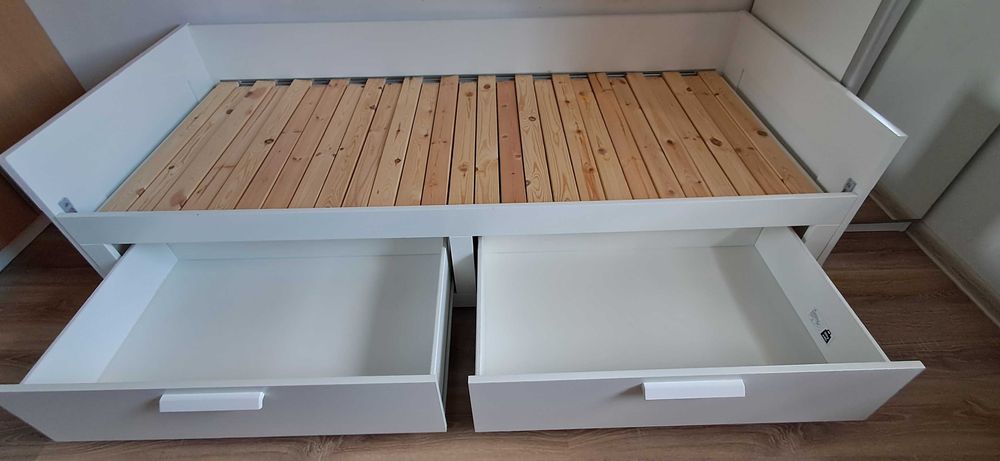 Divan Ikea Brimnes