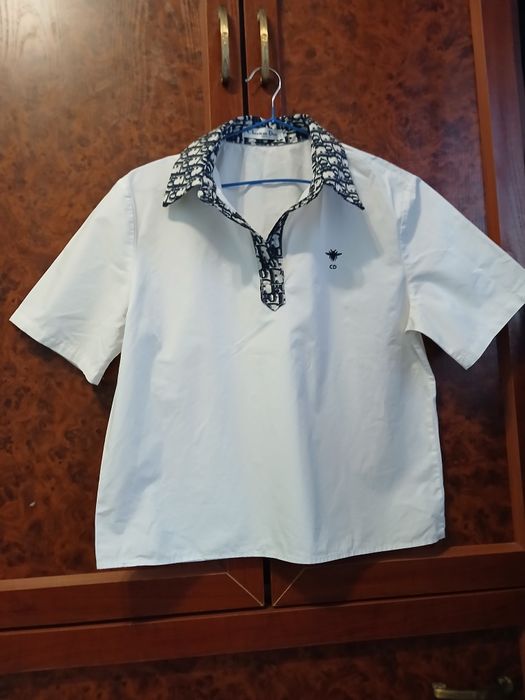Ayollar Bluzkasi