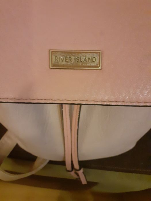 River Island раница