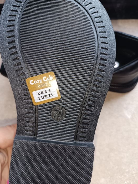 Черни детски обувки