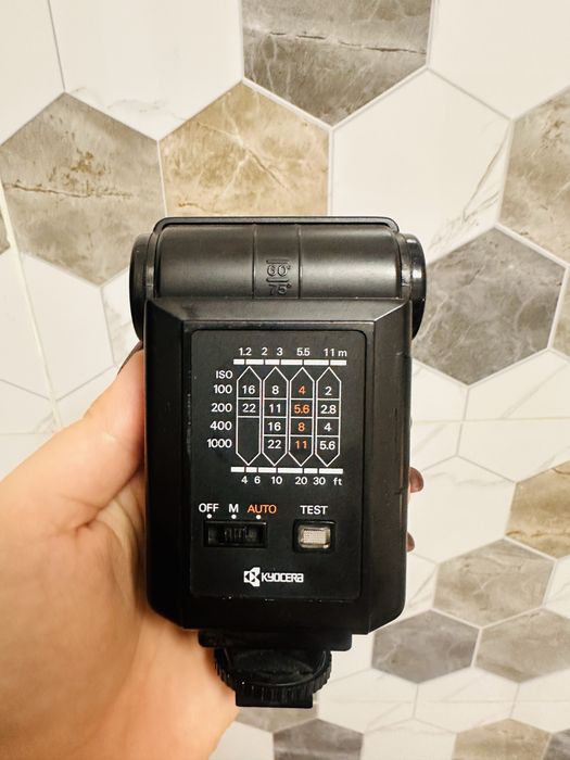 Фотовспышка Yashica CS-220 auto