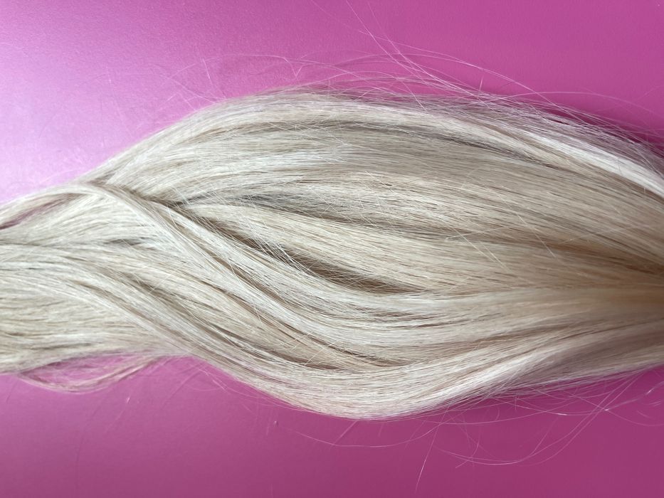 100бр. Руси кератинови кичури 60см