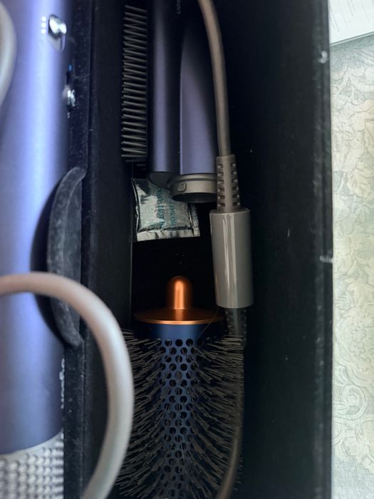 Dyson Airwrap Complete Long  – stare foarte bună