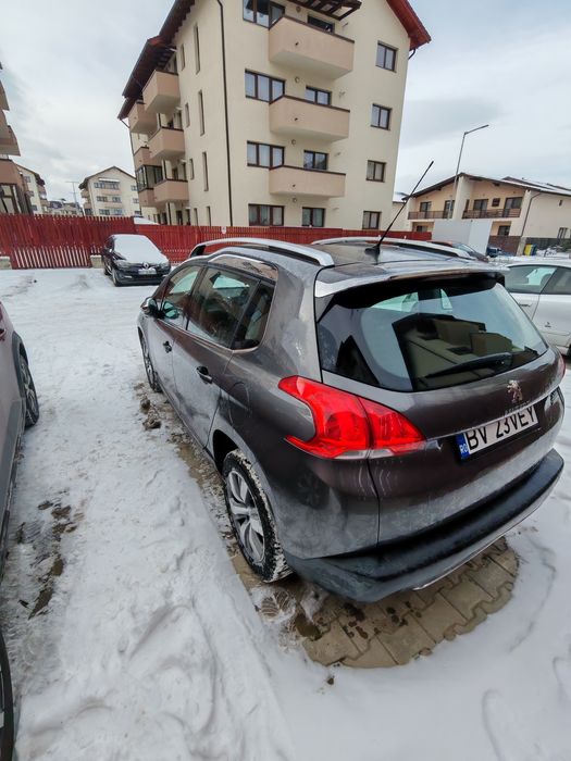 Peugeot 2008 motor 1.2 benzină