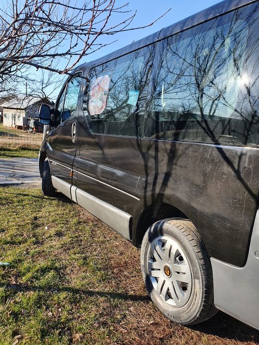 Renault Trafic,2006,1,9