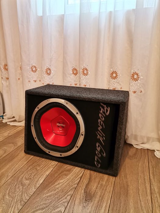Vând subwoofer activ Phoenix Gold