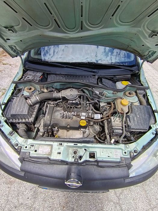 Продава се Opel Corsa 1.2, газ/бензин, 75 к.с.