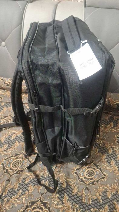 Новый городской Рюкзак сумка  ручная кладь  есть для ноутбука карман