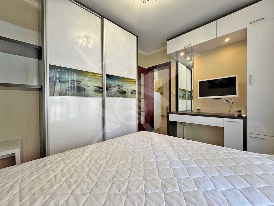 Продава се Двустаен апартамент в Поморие - 60 кв.м за 1967 €/кв.м - Снимка #11