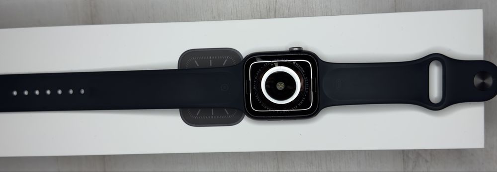 Apple Watch Seria 5 44 Mm