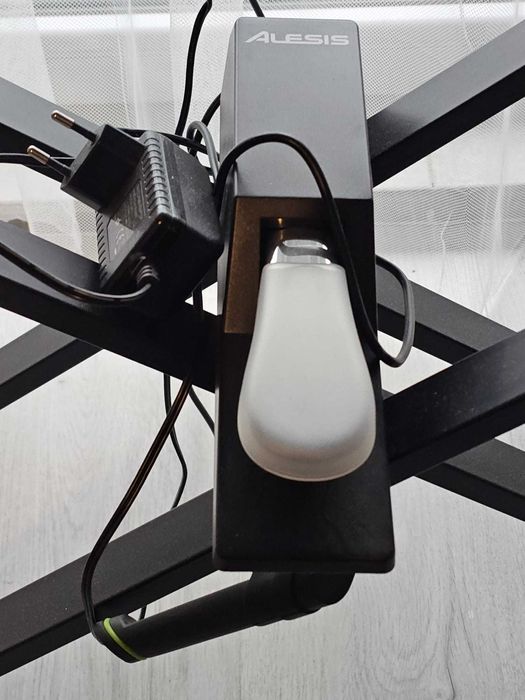 Pian digital - Alesis Recital PRO