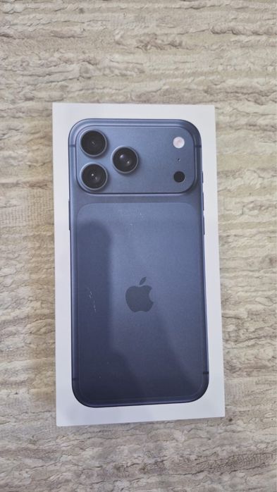 Айфонның барлық түрі бар