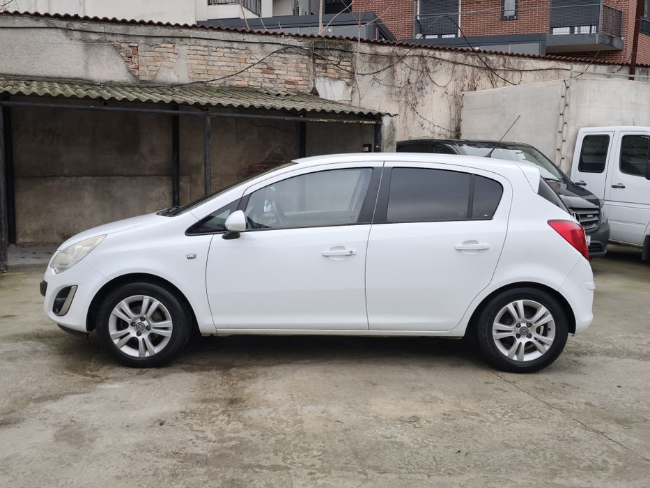 Opel CORSA 2011 1.4 GPL