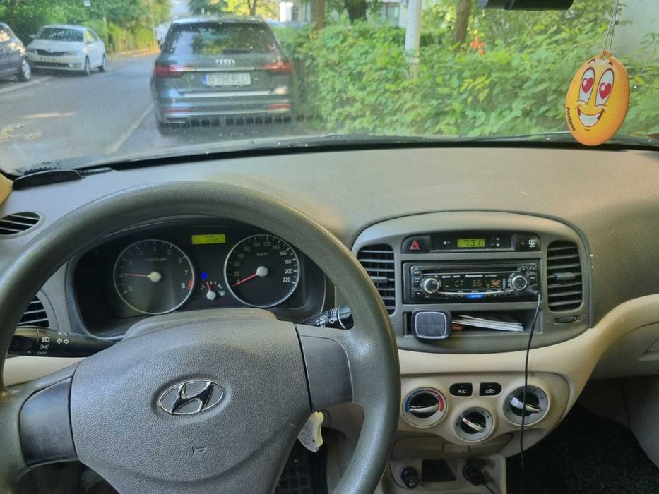 Vand hyundai accent 2006 cu GPL