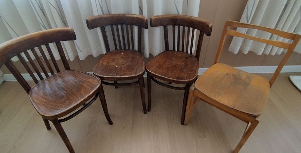 Стулья деревянные