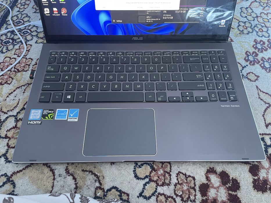 Asus Zenbook flip 360 gradus