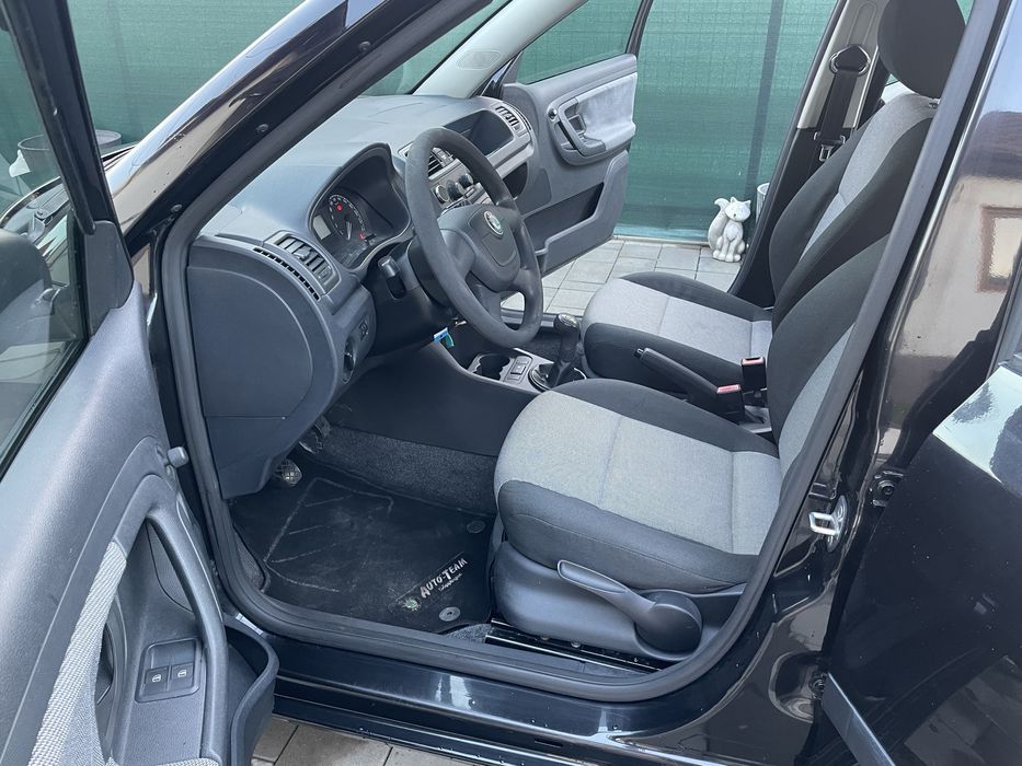 Skoda Fabia 2009 benzina