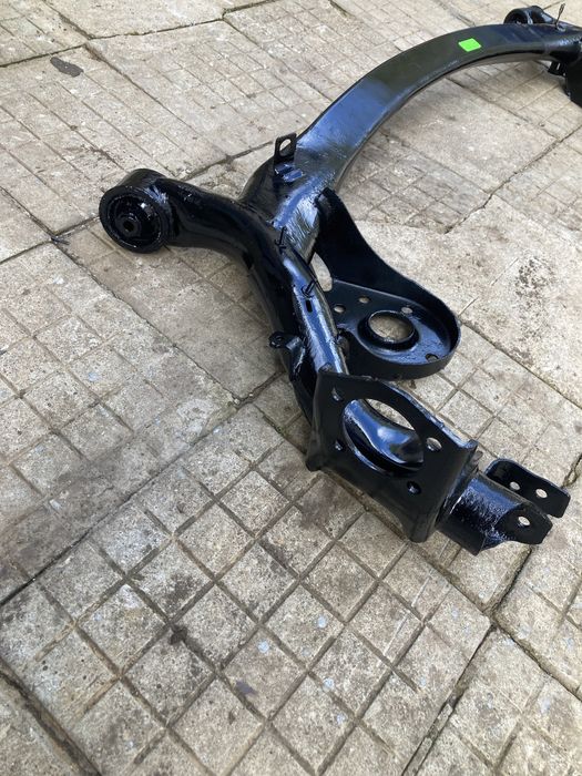 Заден мост за тойота урбан крузер/toyota urban cruiser 1.4D4D 4x4