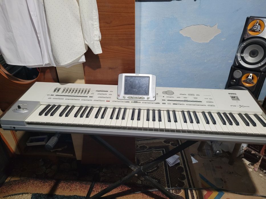 Korg Pa2X Pro (128MB RAM) + Husă originală