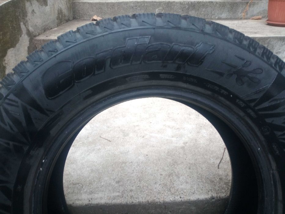 SUV Зимни гуми 215/70/16