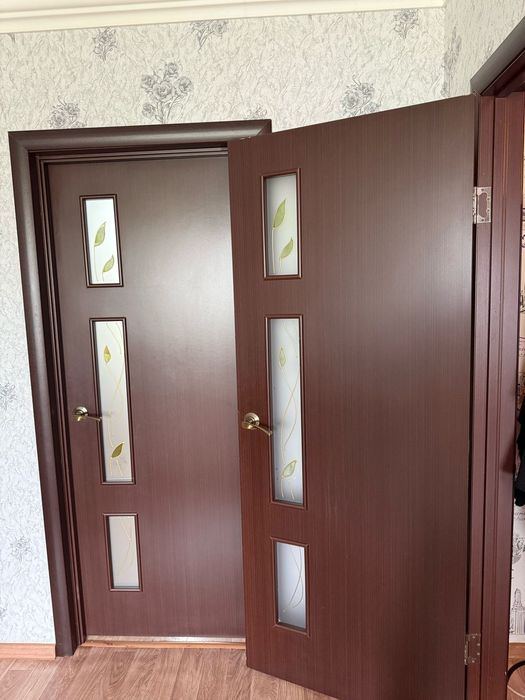 Продам 4  двери хорошего качества