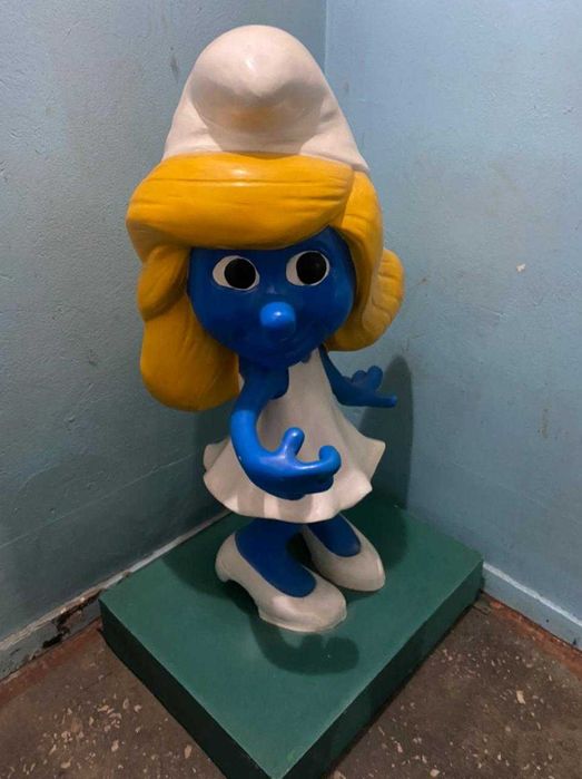 Продажа статуи гномов