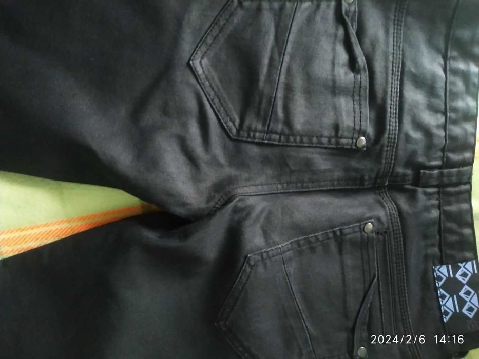 брюки подростковые,для 13-14 лет,новые