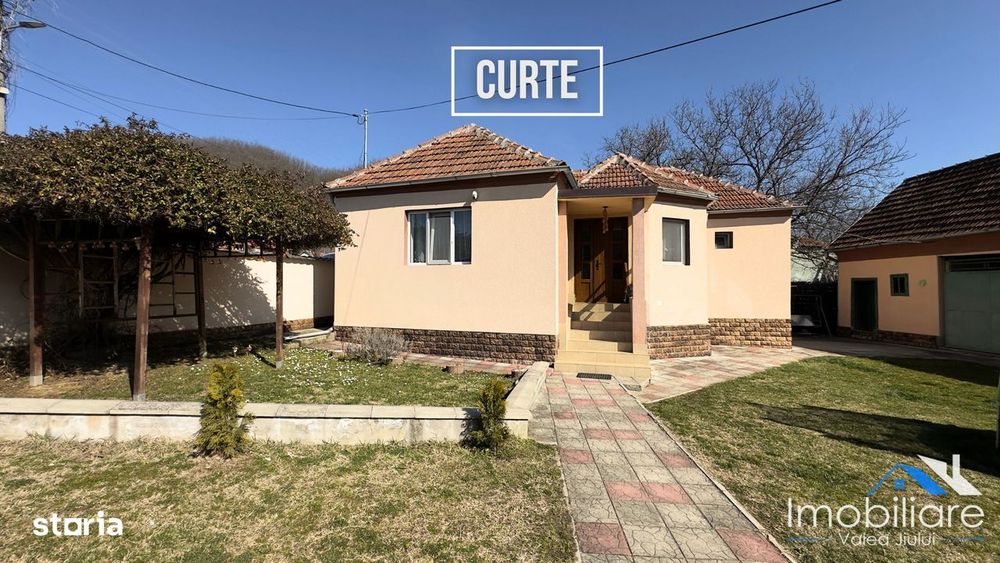 Casă de vânzare – Sântămăria Orlea | Hațeg | Teren 2.700 mp