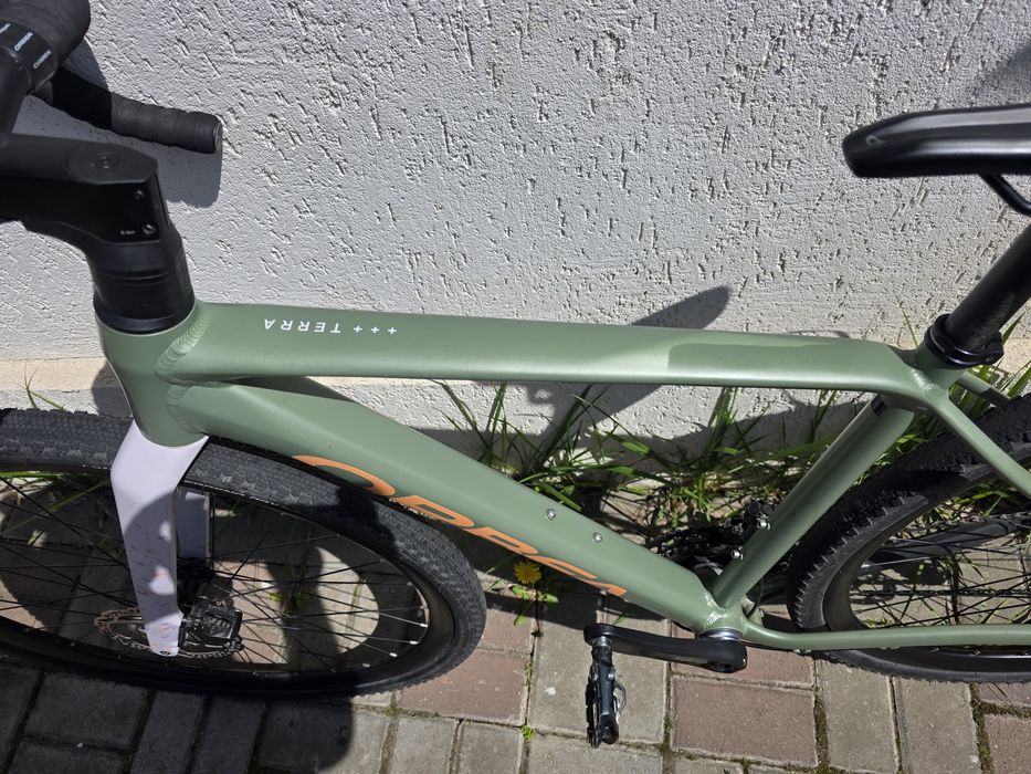 Gravel Orbea Terra.   2×12 GRX.     S