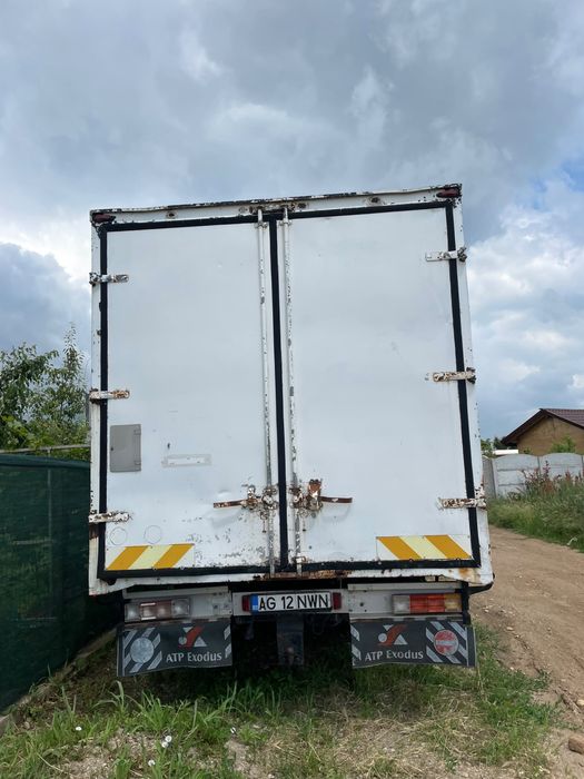 camion stupi  MAN TGL 8.180