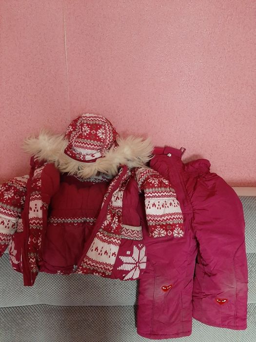 Зимний костюм на девочку