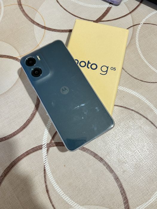 Телефон motorola g05
