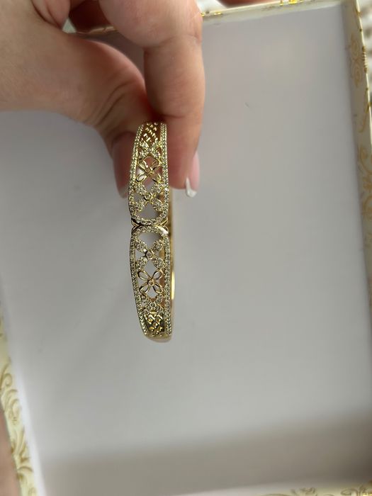 Продам бижутерию