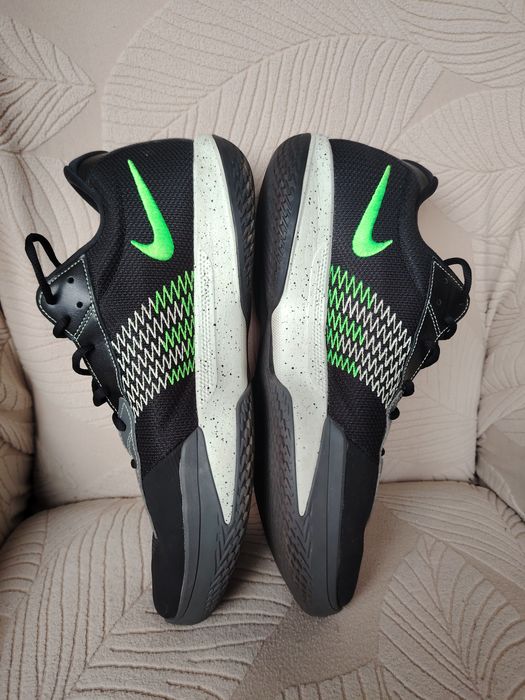 Запазени мъжки Nike два чифта