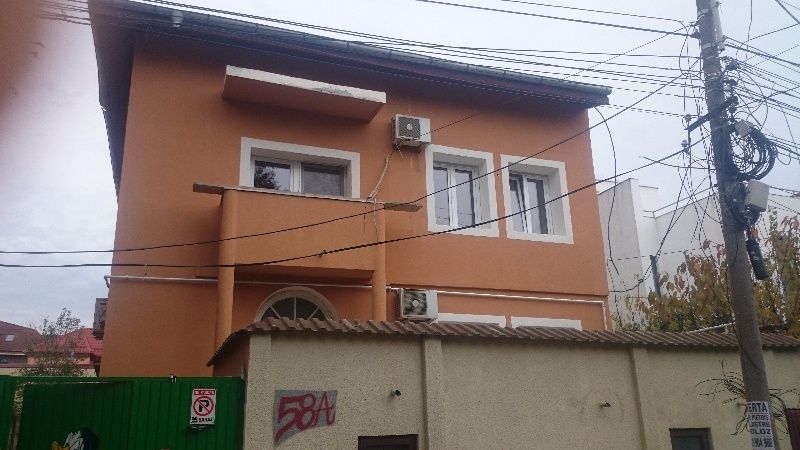 VILĂ  de vînzare 356 MP UTILI | 11 camere | TEREN 350 MP | 498 MP construiți  DOMENII – ARCUL DE TRIUMF
