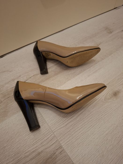 Vand pantofi marime 34