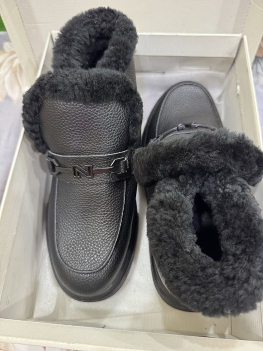 Продается обувь отличного качество