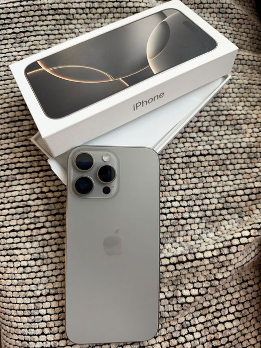 iPhone 16 Pro Max 512GB – Natural Titanium