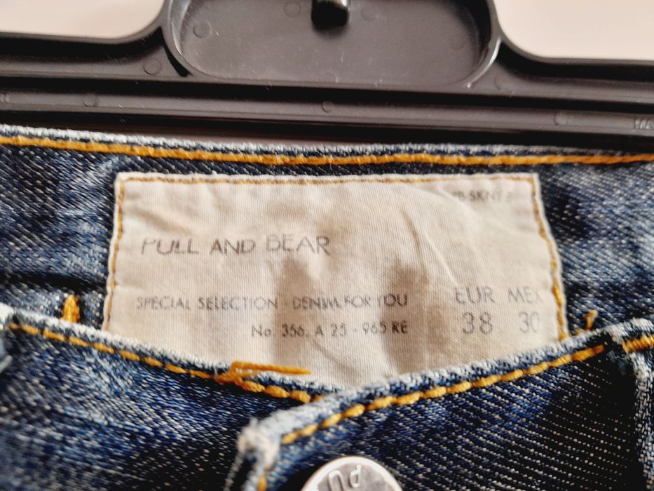 Blugi Pull&Bear bărbătești