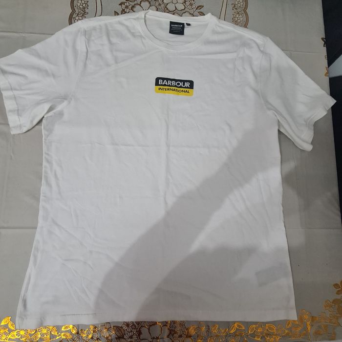 Tricou Alb, XXL. Barbour Internațional