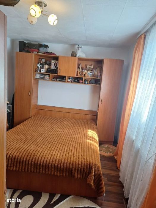 Apartament 2 camere, 33 mp, zona Bariera Valcii