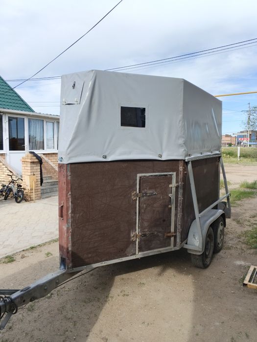 Продам коневозку