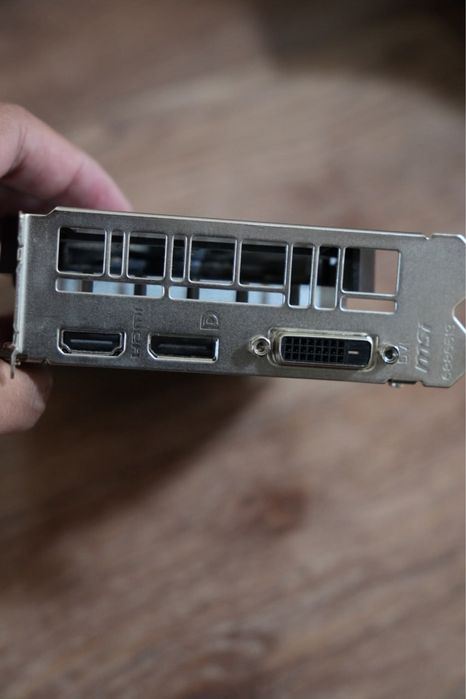 Видеокарта GTX 1650 msi 4gb